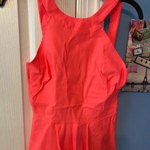 Coral, fitted halter top.